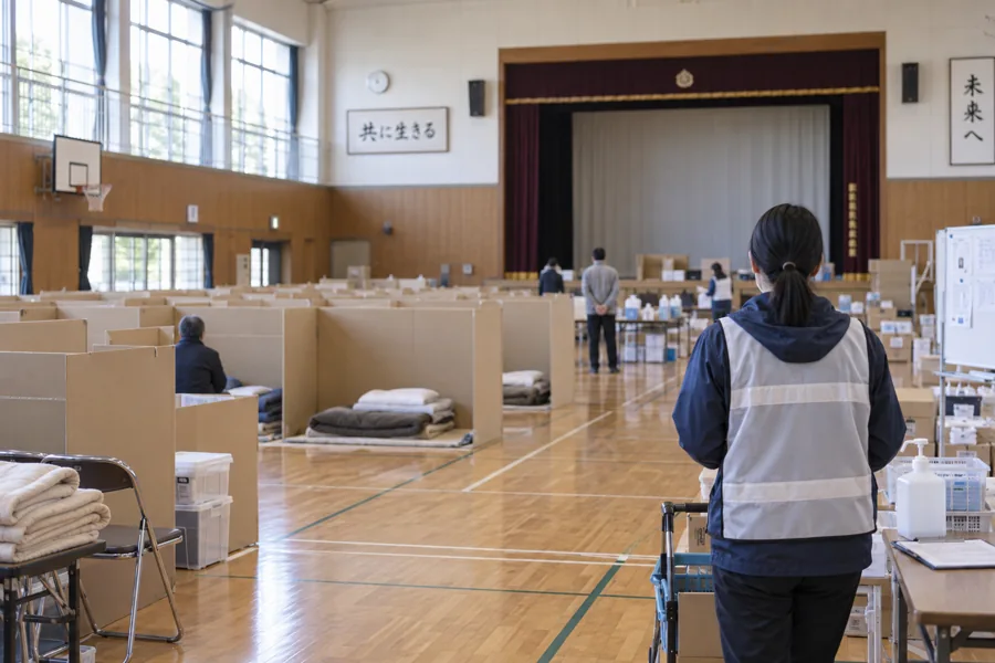 体育館に設けられた避難所のイメージ